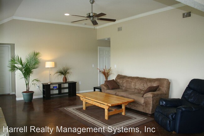 Building Photo - 3 br, 2 bath House - 9828 A Salem Way