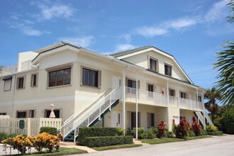 Building Photo - 270 Bella Vista Ct N