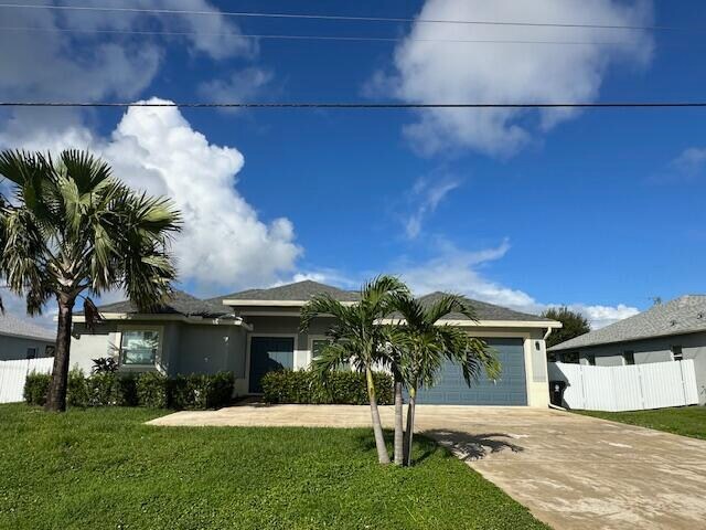 Primary Photo - 1726 SW California Blvd