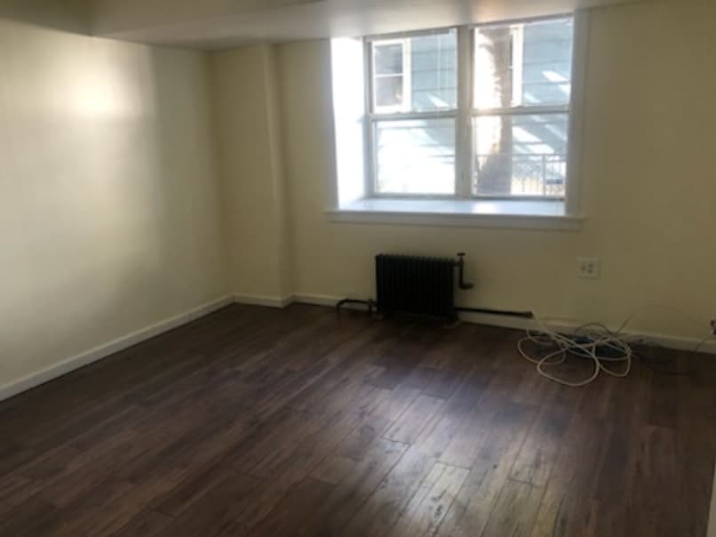 Primary Photo - 151 E Prospect Ave