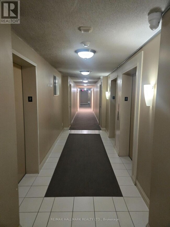 Photo du bâtiment - 3650 Kingston Rd