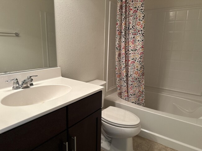 Photo - 2221 Gibbons St (Hayward, CA) Townhome
