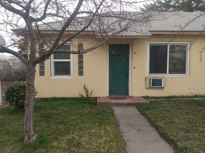 Primary Photo - 2106 4th Ave N