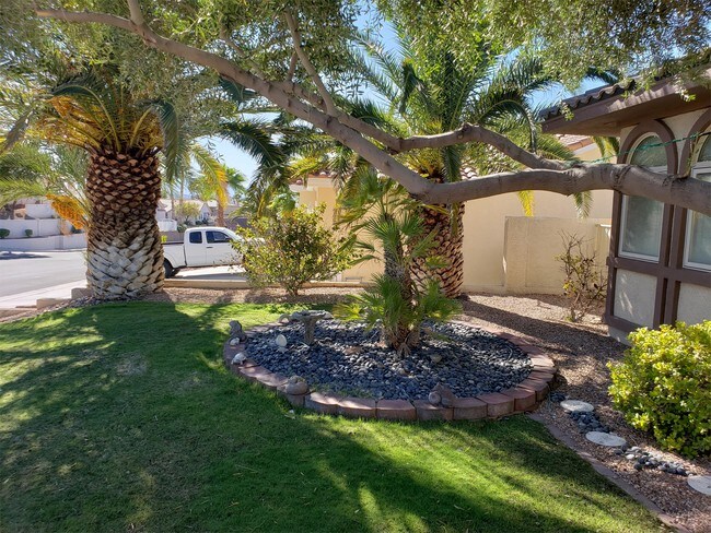 Foto del edificio - 961 Rhyolite Terrace