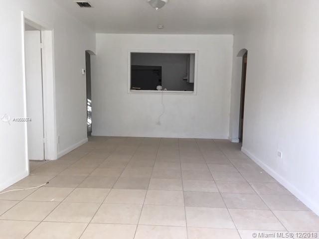 Building Photo - 1081 NW 61st St