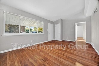 Building Photo - 813 Lynn Haven Ln