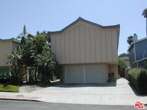 Building Photo - 12492 Gilmore Ave