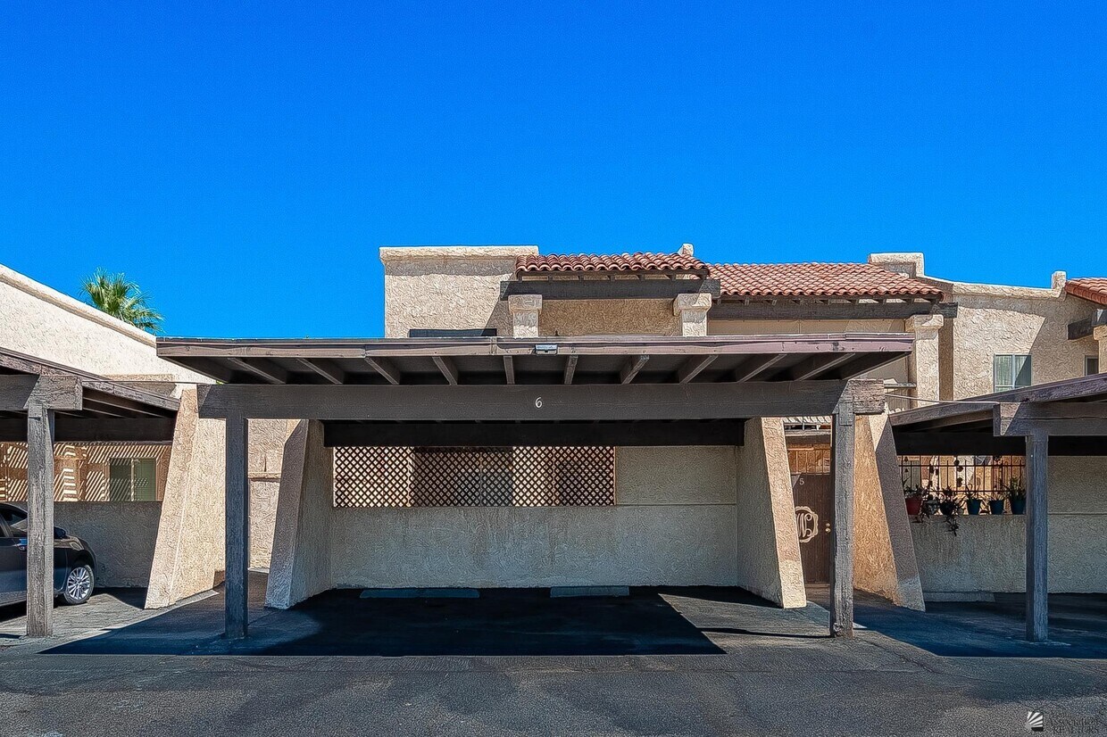 Foto principal - 2240 S Elks Ln