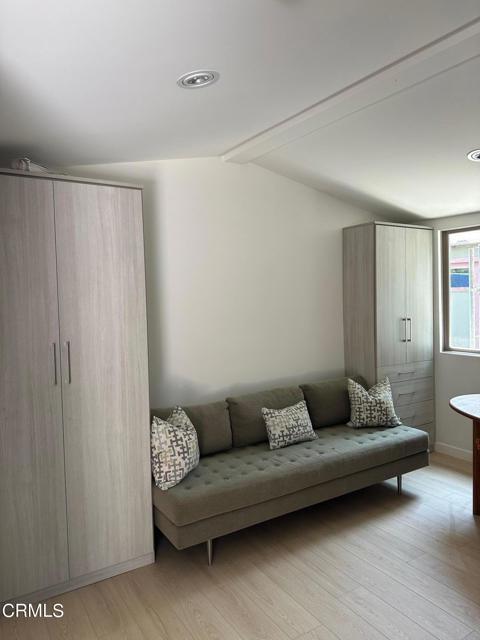 Foto del edificio - 530 Thompson Dr