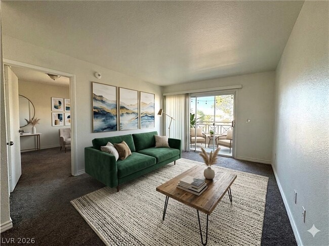 Building Photo - 8070 W Russell Rd