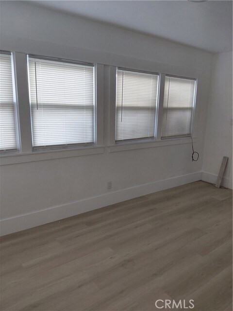 Building Photo - 154 N 1st St
