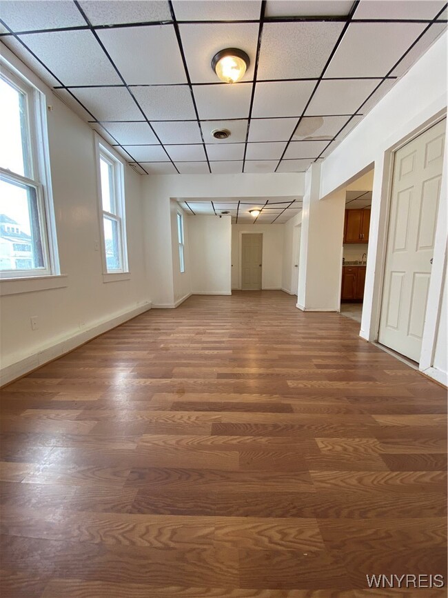 Building Photo - 235 High St