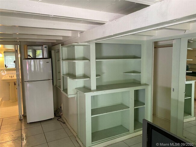 Foto del edificio - 7222 SW 53rd Ave