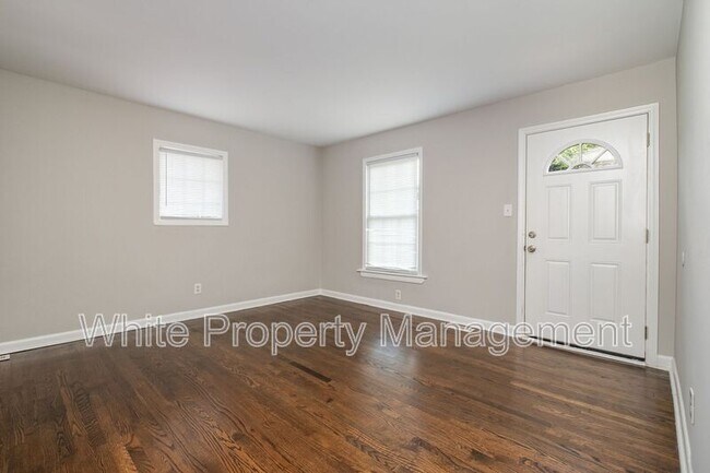 Building Photo - 2311 Crestview Drive