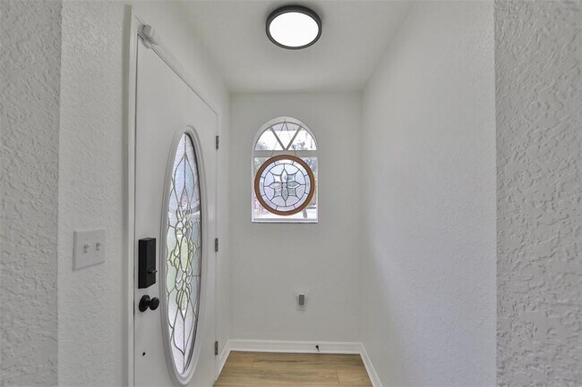 Building Photo - 6145 1st Ave N