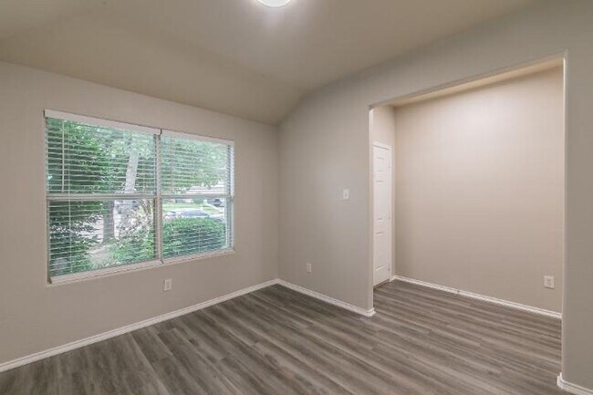Building Photo - 1084 Grand National Blvd., Fort Worth, TX ...
