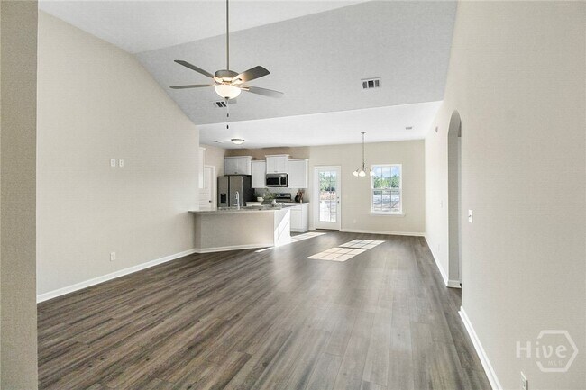 Building Photo - 1712 Arnall Dr