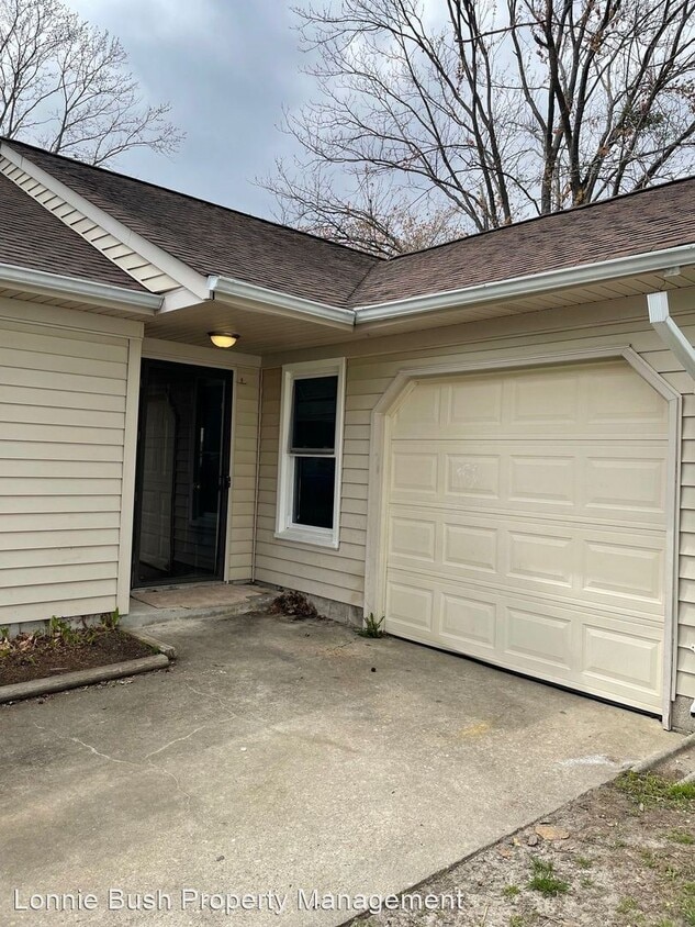 Primary Photo - 3 br, 2 bath House - 2204 Shepherds Court