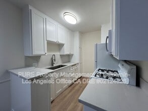 Building Photo - 4421 Murietta Ave