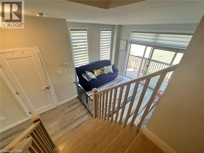 Building Photo - 270 Melvin Ave