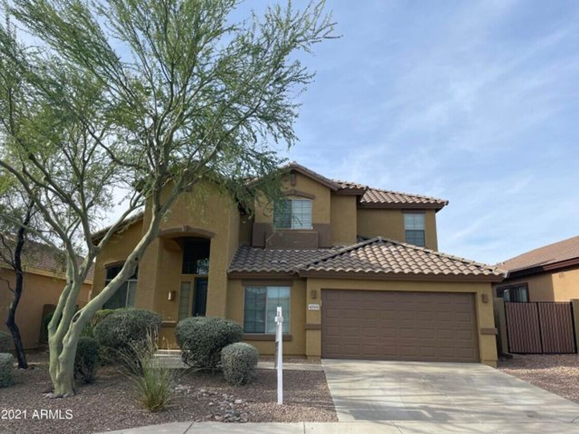 LARGE 4 BEDROOM HOME IN ANTHEM WEST House Rental in Phoenix, AZ