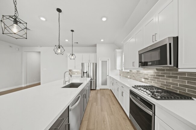 Building Photo - 15303 Leal Rancho Ct