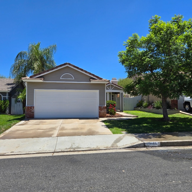 Building Photo - 27818 Cactus Flower Dr