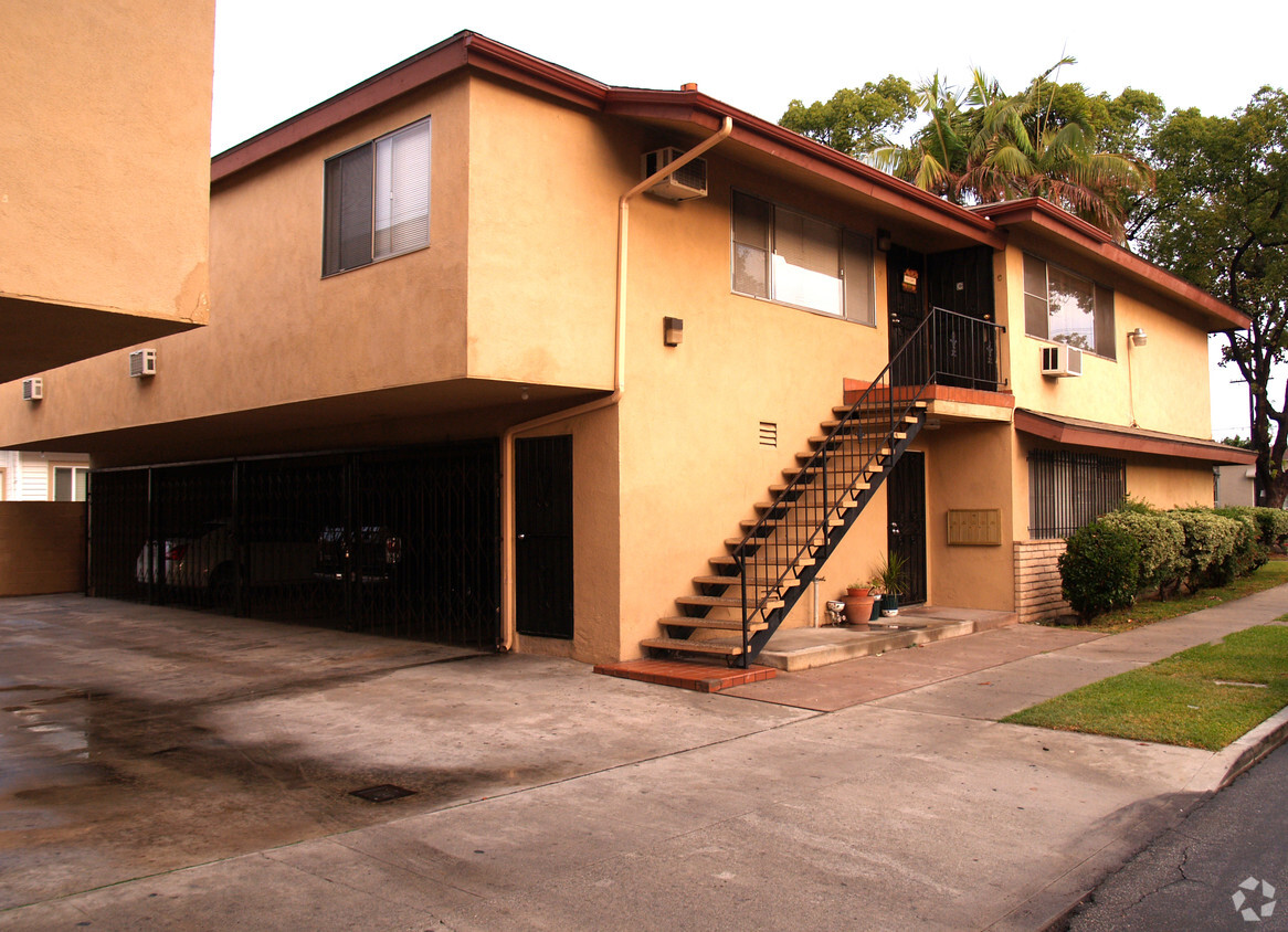 Building Photo - 3026 Liberty Blvd