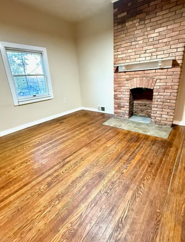 Building Photo - 751 Chislett St