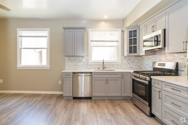 ST, 1 BA - 342 SF - Sugar Hill Apartments