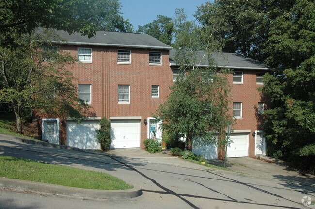 Building Photo - 613 Windsor Ave