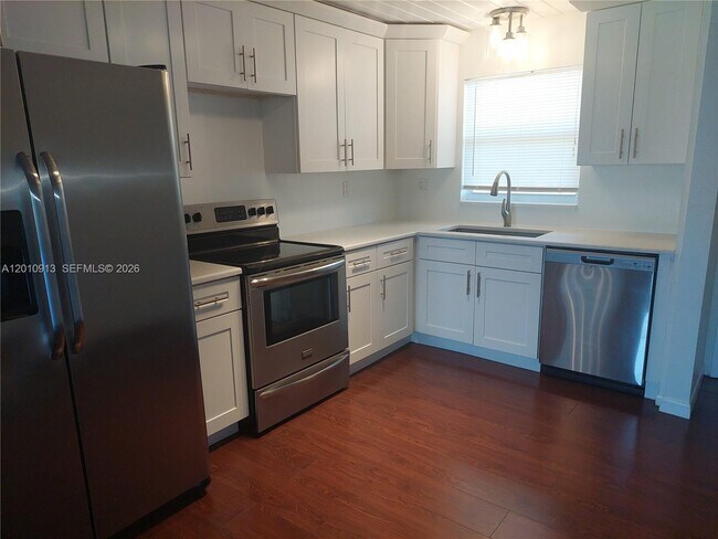 Foto del edificio - 1617 SE 15th St