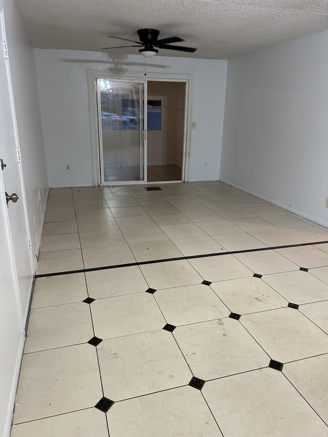 Building Photo - 2054 N 53rd Ave