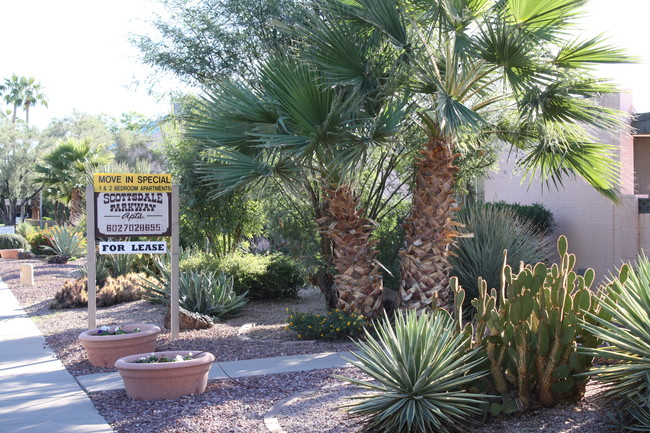 Building - Scottsdale Parkway