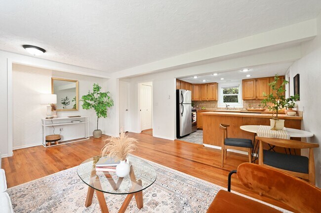 Foto del edificio - 13804 Redmond Wy