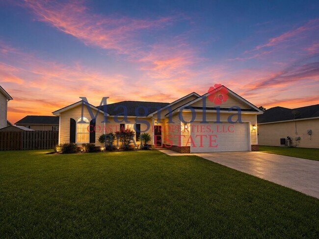 Foto del edificio - 3-bedroom, 2-bathroom - Live Oak Subdivision in Richmond Hill