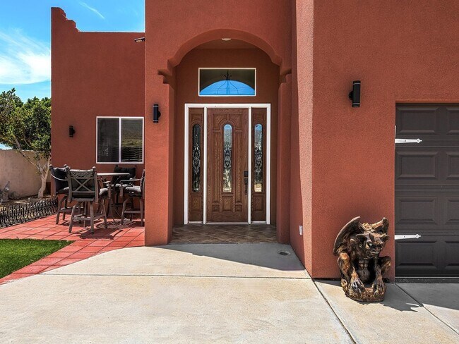 Building Photo - Desert Hot Springs 4 Bedroom luxury unique...