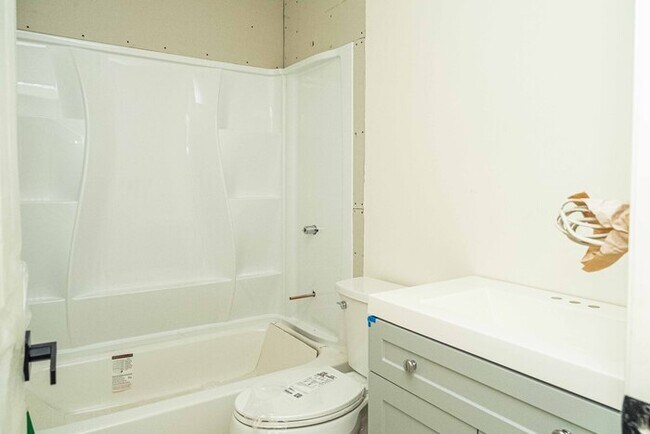 Foto del edificio - 200 E Phillips St