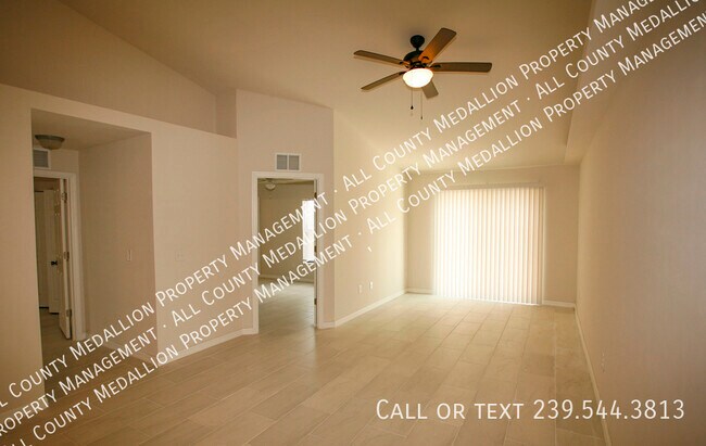 Building Photo - 1307 SE 8th Pl