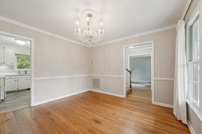 Foto del edificio - 1610 S Wade Ave