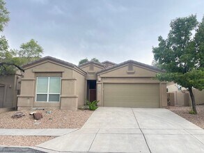 Building Photo - 3909 Desert Sage Ct NW
