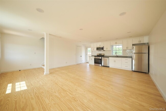Building Photo - 5728-5209 # C