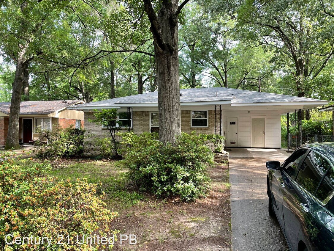 Primary Photo - 3 br, 1 bath House - 2703 W. 26th Ave