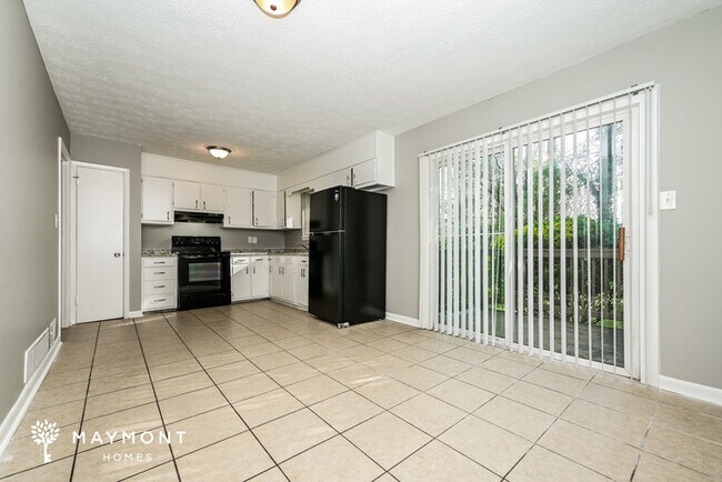 Foto del edificio - 6924 Maddox Rd