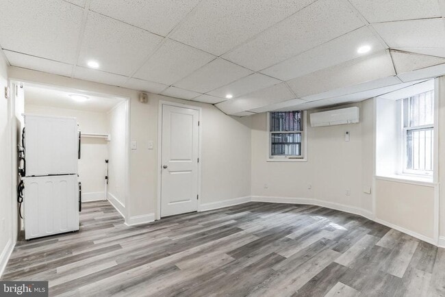 Building Photo - 2019 Locust St