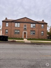 Building Photo - 5133 W Addison St