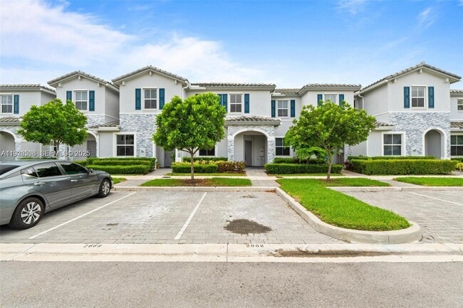 Foto del edificio - 2668 SE 19th St