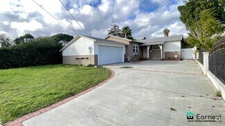 Building Photo - 13037 Aetna St