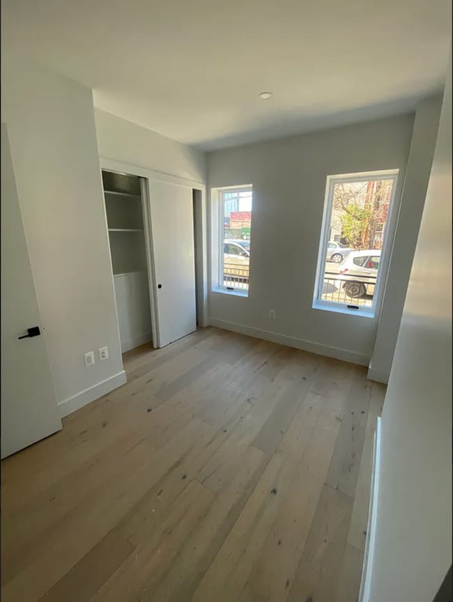 Building Photo - 301 Van Brunt St