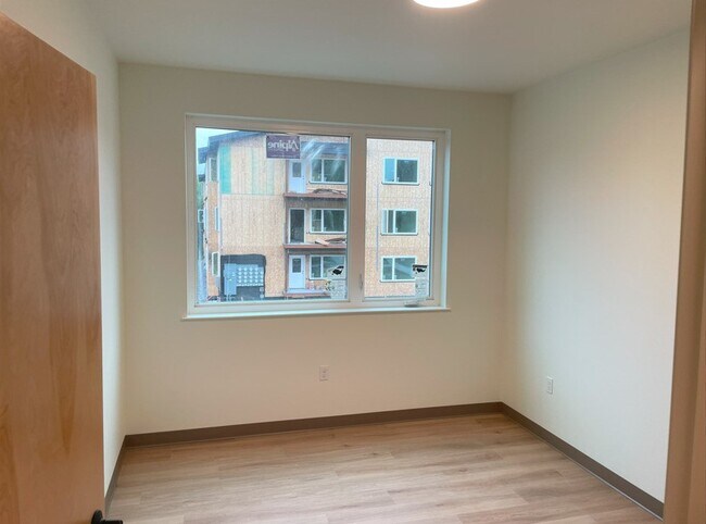 Foto del edificio - 14960 River Retreat Pl